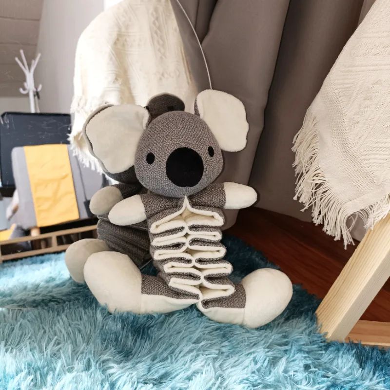 O que devo prestar atenção ao comprar brinquedos para animais de estimação para gatos?